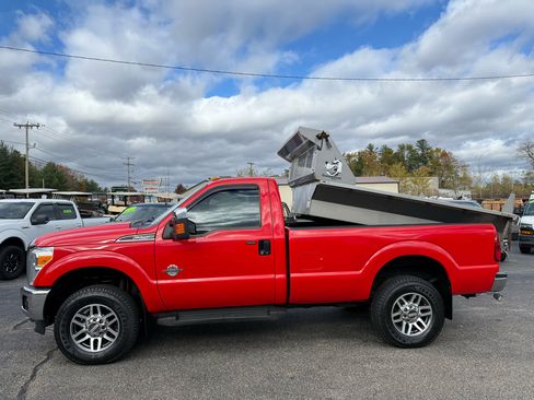 Used 2016 Ford F250 XLT w/ XLT Value Package image 6