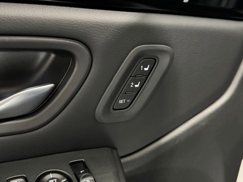 New 2025 Honda Pilot Touring image 34