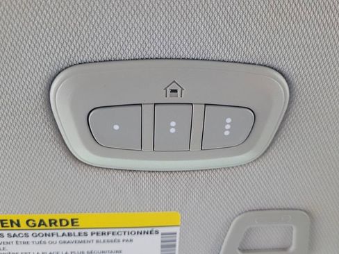 Used 2023 Jeep Grand Cherokee Limited image 28