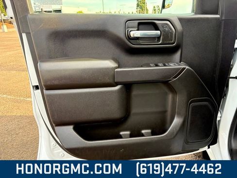 Used 2025 GMC Sierra 1500 Pro w/ Graphite Edition image 15