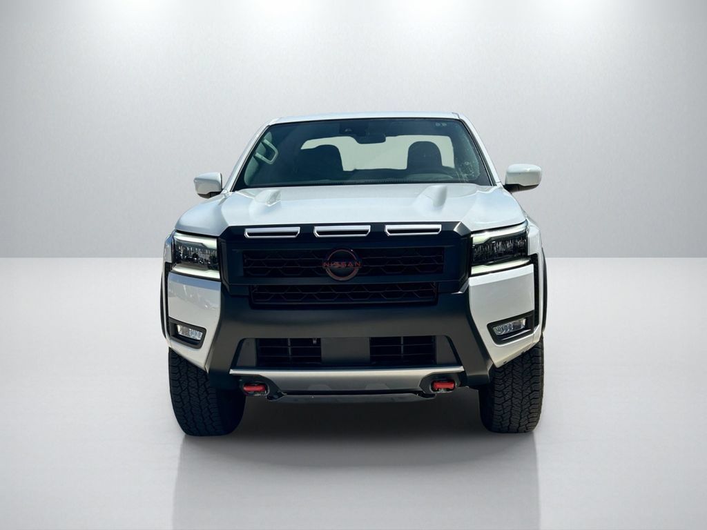 Used 2026 Nissan Frontier PRO-4X AWD/4WD image 2