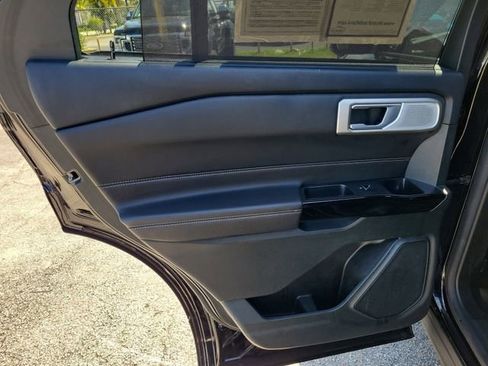Used 2023 Ford Explorer ST w/ Equipment Group 401A image 14