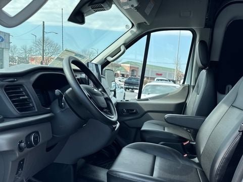 New 2026 Ford Transit 250 148 Medium Roof w/ Load Area Protection Package RWD image 13