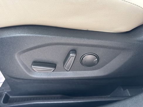 Certified 2021 Ford Edge Titanium image 24