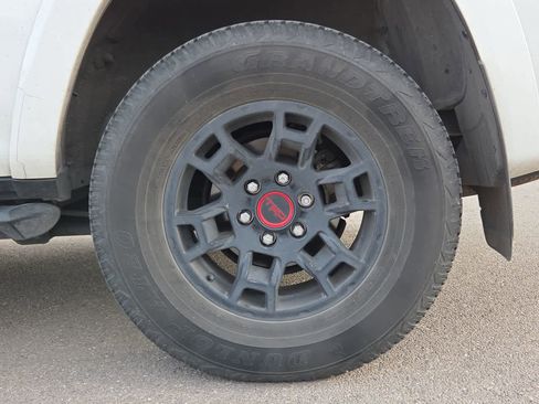 Used 2023 Toyota 4Runner SR5 Premium w/ Moonroof Package image 11