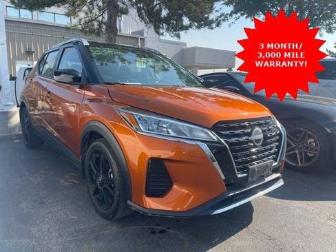 Used 2024 Nissan Kicks SV FWD image 1