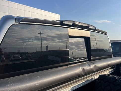 Used 2018 Nissan Titan PRO-4X w/ Pro-4x Convenience Package image 8