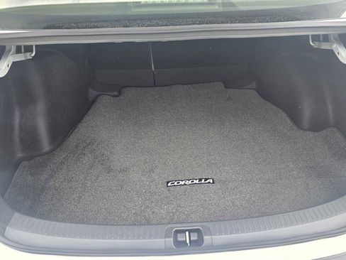 Used 2026 Toyota Corolla LE w/ LE Premium Package image 17