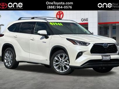 Used 2021 Toyota Highlander Limited