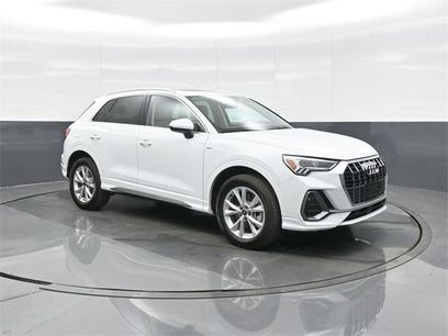 Certified 2025 Audi Q3 2.0T Premium w/ Convenience Package