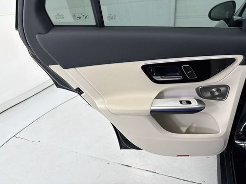 Certified 2026 Mercedes-Benz GLC 300 image 25