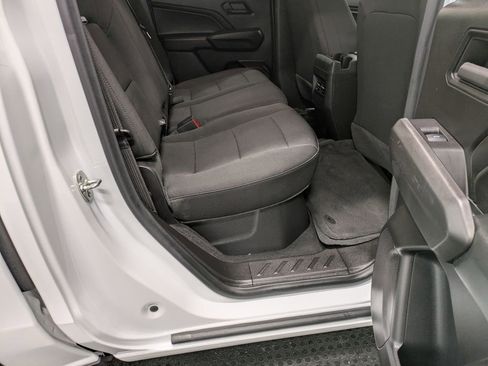 Used 2024 Chevrolet Colorado Trail Boss w/ Safety Package image 27