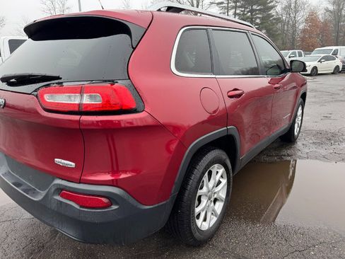 Used 2014 Jeep Cherokee Latitude image 11
