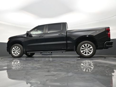 Used 2022 Chevrolet Silverado 1500 Custom RWD image 21