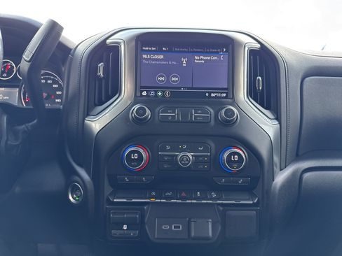 Used 2021 Chevrolet Silverado 1500 RST AWD/4WD image 26