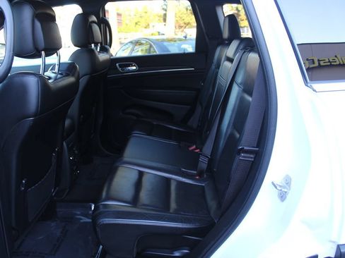 Used 2022 Jeep Grand Cherokee Limited AWD/4WD image 26