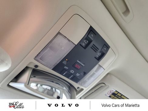Used 2016 Lexus GX 460 w/ Premium Package AWD/4WD image 34