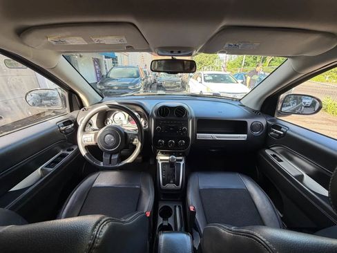 Used 2014 Jeep Compass Latitude AWD/4WD image 41