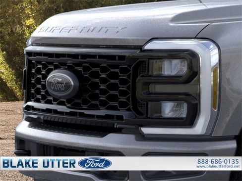 New 2026 Ford F250 XLT w/ XLT Premium Package image 19