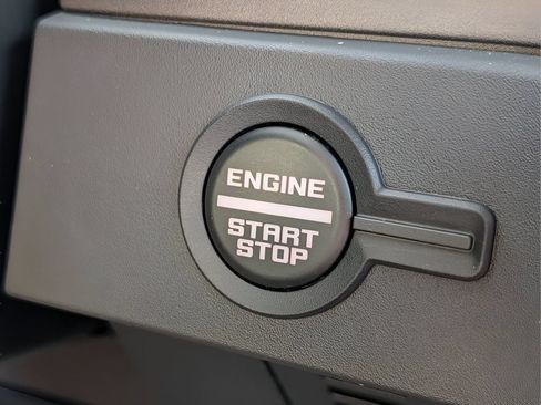 Used 2025 Ford Bronco Raptor AWD/4WD image 25