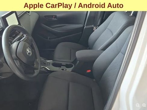 Used 2024 Toyota Corolla LE FWD image 5