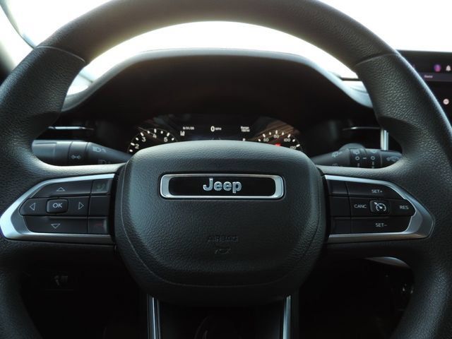 Used 2024 Jeep Compass Sport AWD/4WD image 27