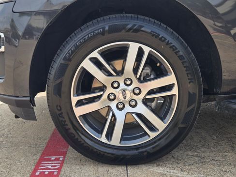 Used 2024 Ford Expedition Max Limited RWD image 7