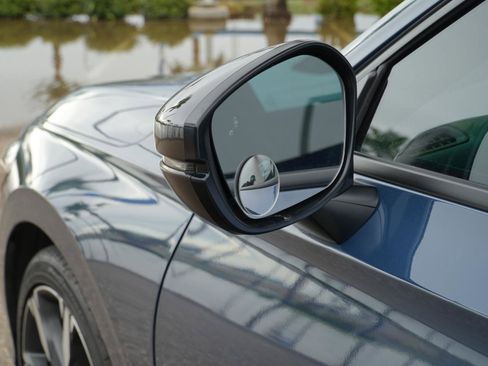 Used 2025 Honda Civic Sport Touring image 8