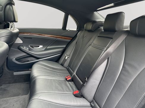 Used 2015 Mercedes-Benz S 550 4MATIC Sedan image 27