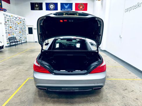 Used 2014 Mercedes-Benz SL 550 image 23