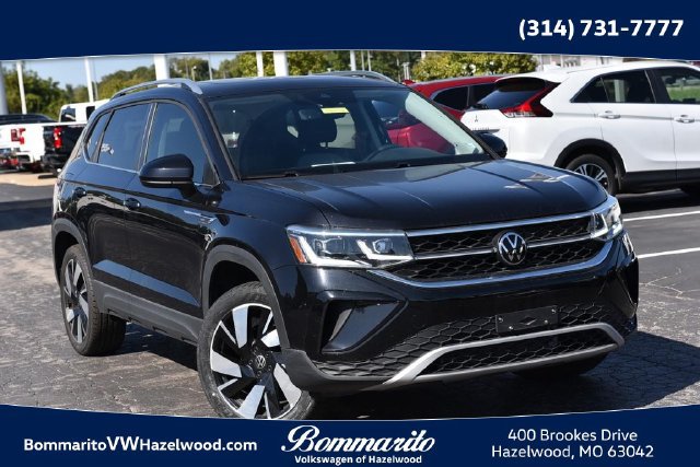 Used 2024 Volkswagen Taos SEL AWD/4WD image 1