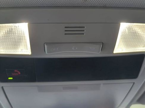 Certified 2023 Toyota Tacoma SR AWD/4WD image 19