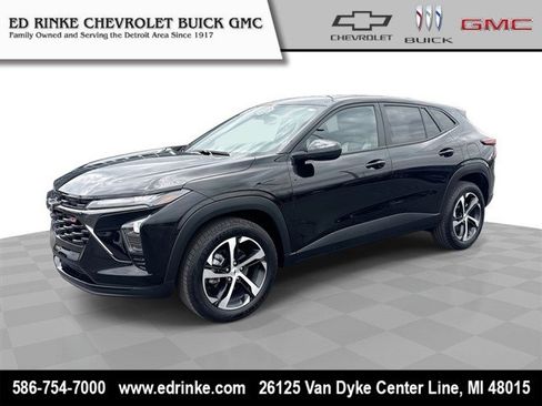 Used 2024 Chevrolet Trax RS w/ Sunroof Package FWD image 1