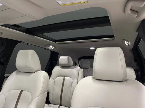 Used 2024 MAZDA CX-90 Plug-In Hybrid w/ Premium Plus image 7