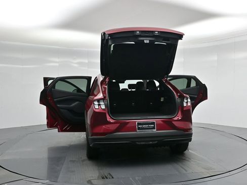 Certified 2025 Ford Mustang Mach-E Select image 34
