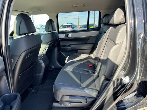 New 2026 Hyundai Santa Fe SEL FWD image 17