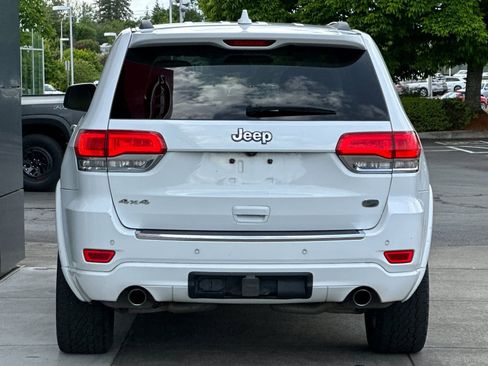 Used 2014 Jeep Grand Cherokee Overland AWD/4WD image 4