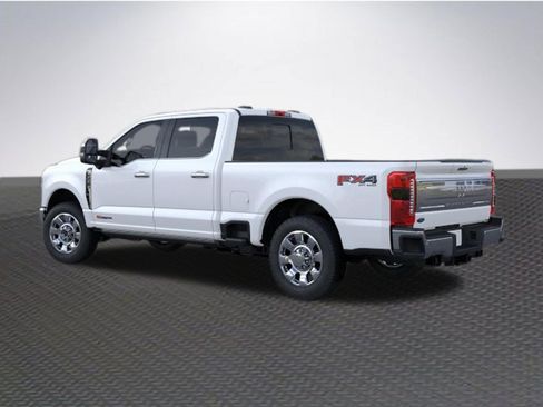 New 2026 Ford F250 4x4 Crew Cab Super Duty image 4