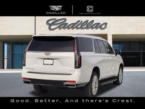 Used 2023 Cadillac Escalade ESV Premium Luxury AWD/4WD image 3