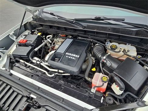 Used 2024 GMC Sierra 1500 AT4X image 17