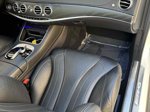 Used 2020 Mercedes-Benz S 63 AMG 4MATIC Sedan w/ Driver Assistance Package image 34