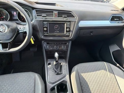 Used 2021 Volkswagen Tiguan S FWD image 21