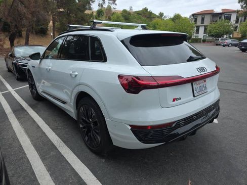 Used 2024 Audi Q8 e-tron Prestige AWD/4WD image 7