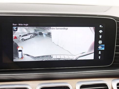 Used 2020 Mercedes-Benz GLS 580 4MATIC image 20