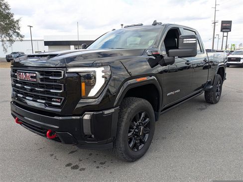 Used 2024 GMC Sierra 2500 AT4 w/ AT4 Premium Plus Package image 8