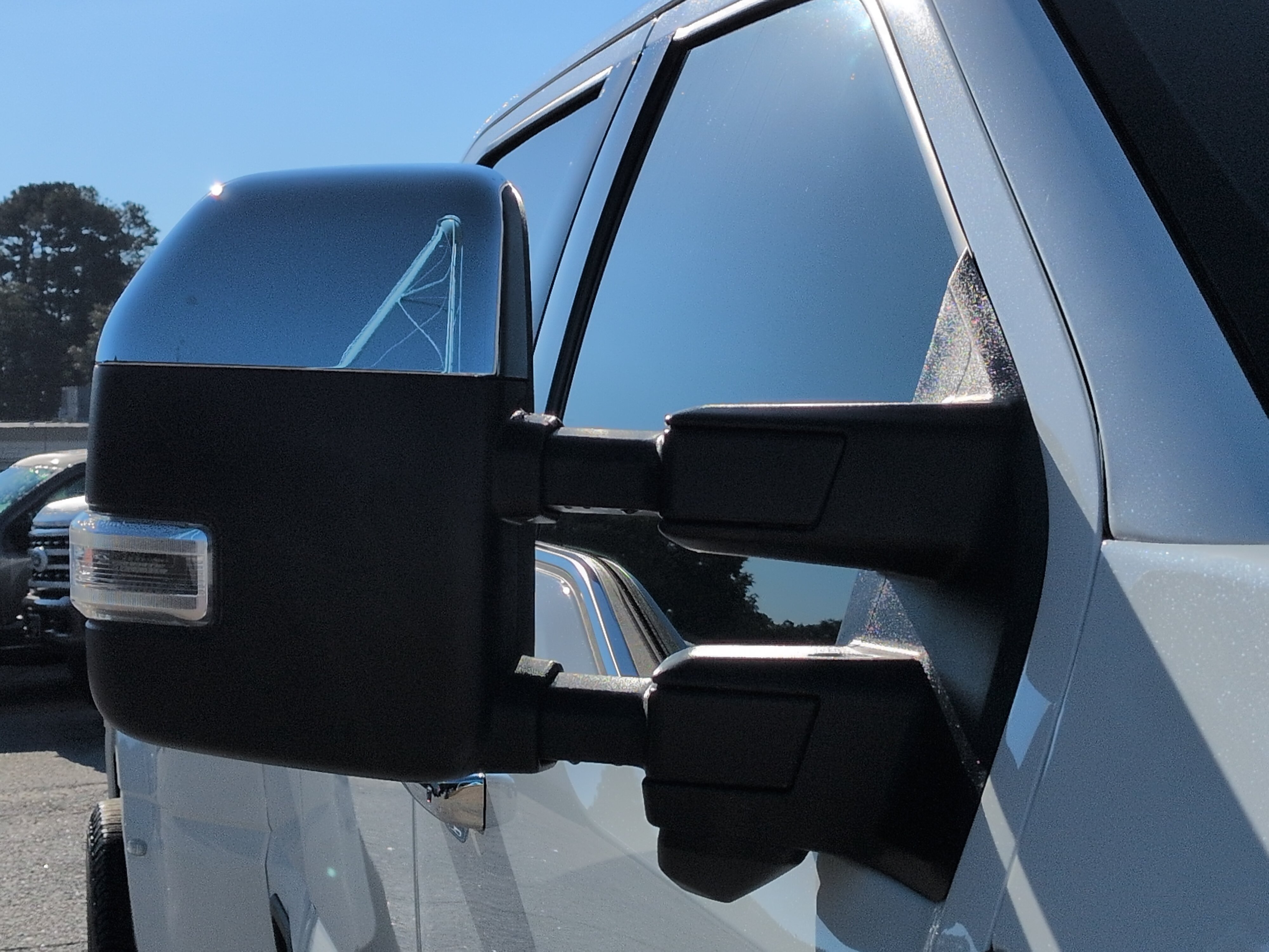 Used 2025 Ford F450 King Ranch w/ Chrome Package AWD/4WD image 10