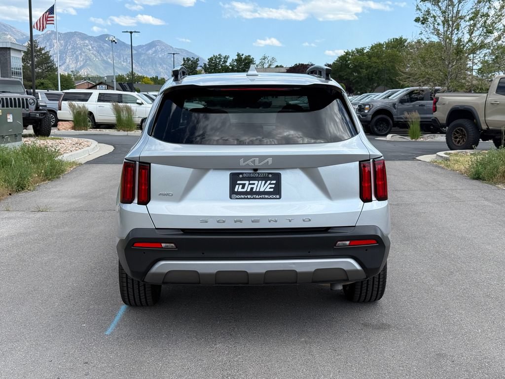 Used 2022 Kia Sorento SX Prestige AWD/4WD image 11
