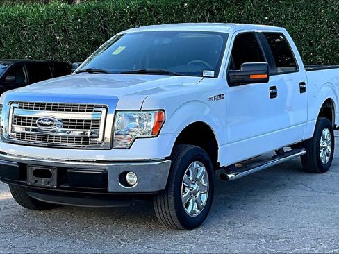 Used 2013 Ford F150 XLT w/ XLT Chrome Pkg image 3