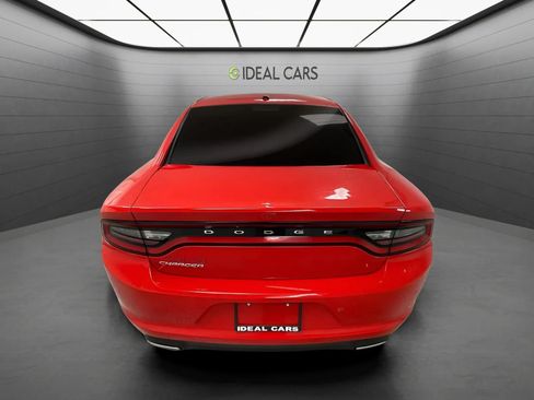 Used 2022 Dodge Charger SXT RWD image 6
