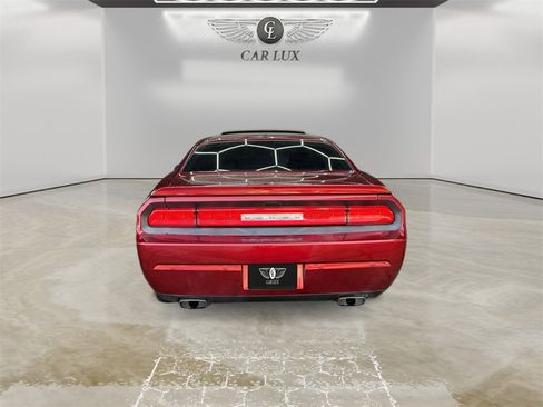 Used 2014 Dodge Challenger R/T image 4